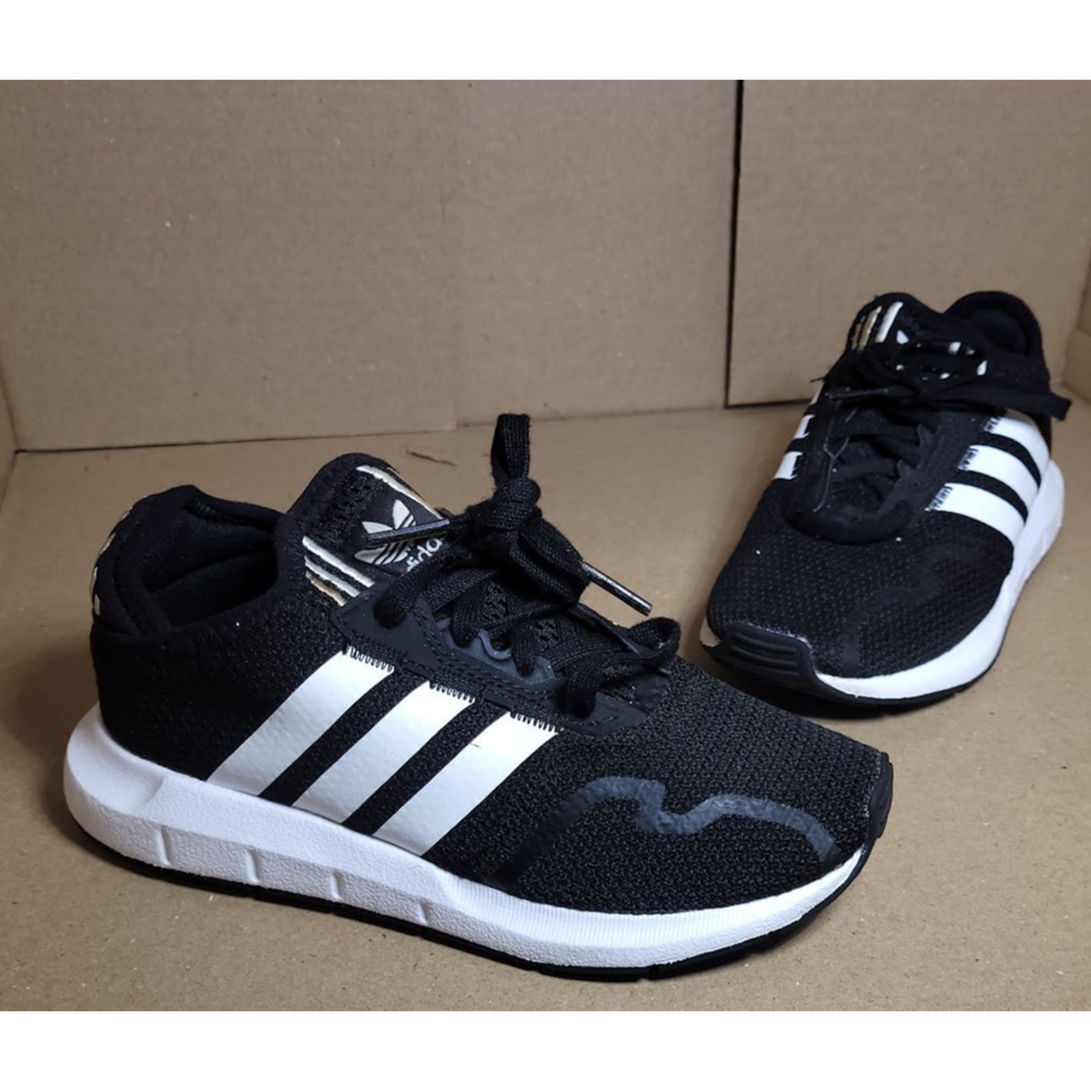 adidas Swift Run X Shoes Sneakers Cloud White Black 13k boys